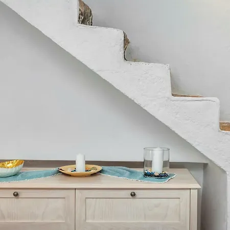 Casa D'argento Feriehus Éxo Goniá
